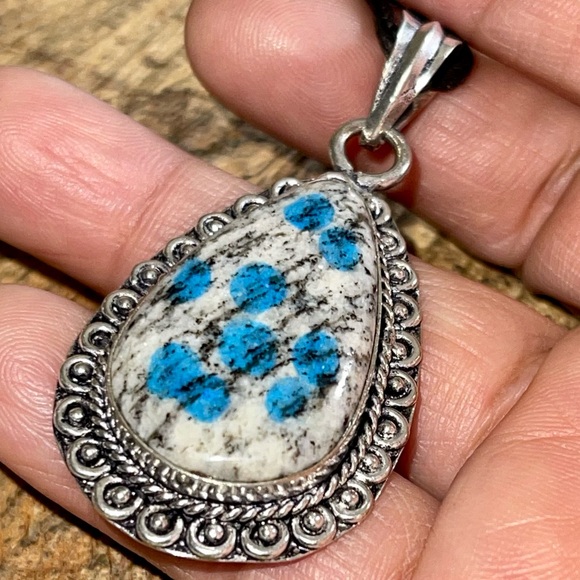 Raindrop K2 Azurite Granite Pendant 2 1/4” - Picture 3 of 12